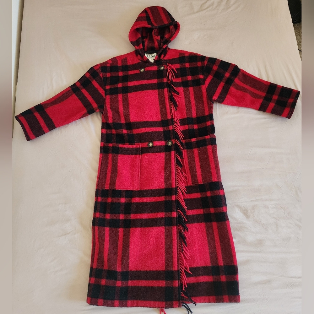 LL Bean Vintage 80s Coat Jacket For Women Size M Petite Wool Blended